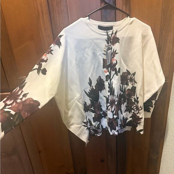 Aleeza Psrulis Floral Print Knit Top NWT MED - Picture 1 of 5
